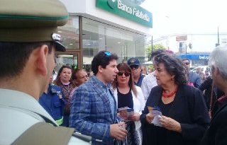 Municipio viñamarino impulsa campaña “Navidad Segura”