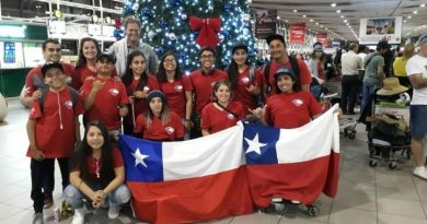 Estudiante de la UPLA obtiene tercer lugar en Mundial de Surf Adaptado en EE.UU