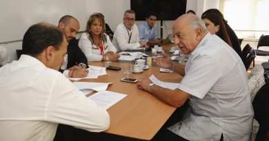 Ministro de Vivienda se reunió con Alcalde José Sabat