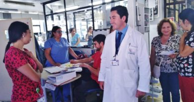 Nuevo director del Hospital Carlos Van Buren recorre dependencias del recinto junto a asociaciones gremiales