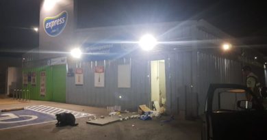 Delincuentes intentan robar caja fuerte desde Líder Express en Belloto Norte