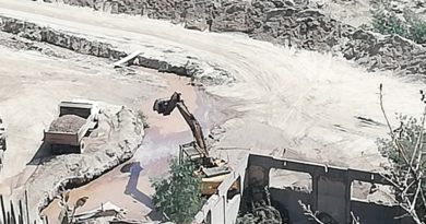 Ministro Ward anuncia proyecto de Ley que multa en hasta en cinco millones de pesos la extracción ilegal de áridos