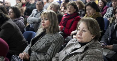 Valparaíso rinde homenaje a profesores en su retiro de la educación pública