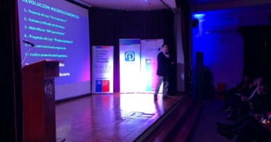 Viña del Mar: Municipio realiza encuentro sobre fomento del emprendimiento turístico