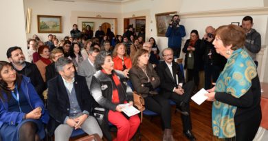 Viña del Mar: Lanzan concurso literario autobiográfico para adultos mayores