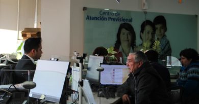 Más de 2 mil familias de la región de Valparaíso no han cobrado los 46 mil pesos de su bono marzo