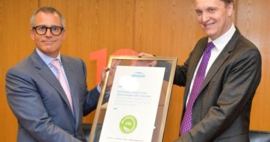 Canal 13 recibe “Oscar Verde” por utilizar energías renovables en su operación