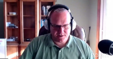 Traducción del video de John Cobe tras disparar a manifestante en Reñaca