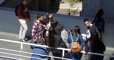 Estallido social: Orientador UPLA asegura que postergación de la PSU genera estrés en los jóvenes