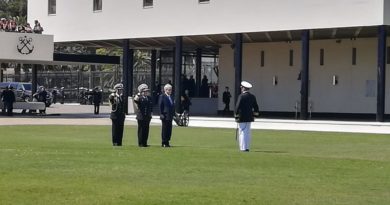 Sebastián Piñera asistió a ceremonia de graduación de  78 nuevos oficiales de la Armada