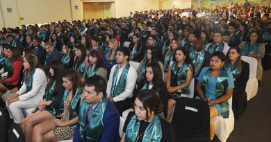 Más de 500 nuevos profesionales reciben diplomas en Santo Tomás Viña del Mar