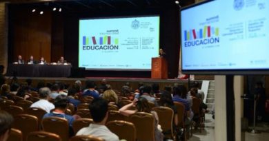 Summit Educación UC 2020 expondrá temas de innovación educativa, tecnología y gestión