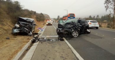 Accidente vehicular en Ruta lo Orozco deja cinco heridos