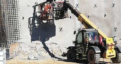 Instalan primera piedra que da inicio oficialmente a las obras del Hospital Marga Marga