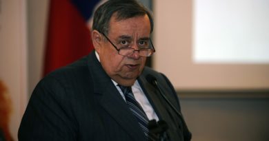 Municipalidad de Valparaíso decreta duelo comunal por fallecimiento del ex alcalde Hernán Pinto