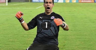Claudio Bravo revive desde España