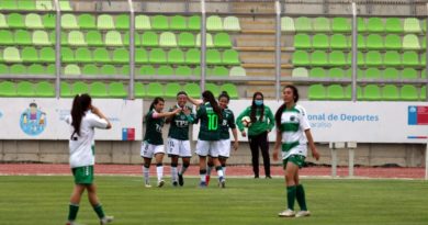 Fútbol Femenino: Las chicas de Wanderers se abrazaron en Playa Ancha