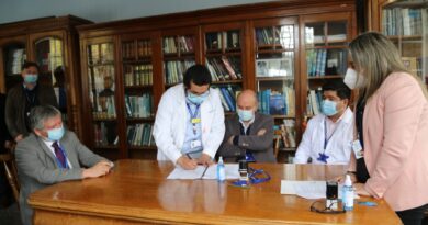 Hospital Carlos Van Buren cambia de subdirector médico