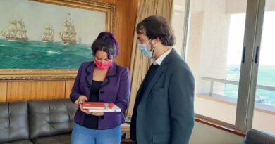 Delegada y alcalde Sharp abordaron seguridad pública en reunión