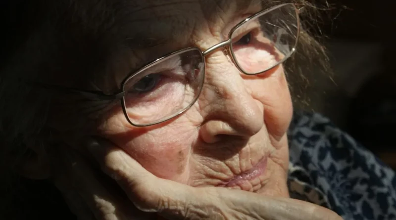 Fundación Las Rosas: “Hay que desmitificar que el Alzheimer afecta sólo a personas mayores”.