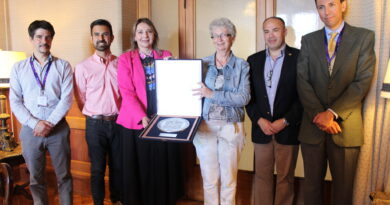 Viña del Mar entrega reconocimiento de “visita ilustre” a la destacada científica Katharina Kohse-Höinghaus