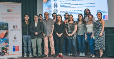 Proyecto reutiliza residuos del salmón para mejorar alimentos de manera natural