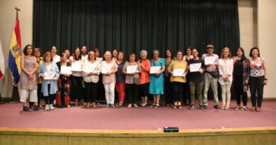 Comunidades del cerro Placeres trabajan en conjunto con estudiantes de la USM