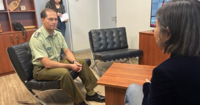 Alcaldesa Melipillan se reúne con nuevo prefecto de Carabineros de Marga Marga