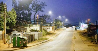 Municipio instala más de mil luminarias de tecnología led en Reñaca Alto para mayor seguridad del sector