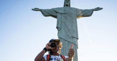 Claudio Iturra lanza osado viaje para solteras chilenas en Río de Janeiro