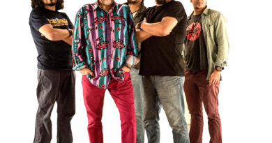 El grupo sol y lluvia despide el verano y las vacaciones en Valparaíso