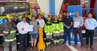 Esval y Bomberos de San Esteban sellan convenio para recaudar fondos a través de la cuenta del agua