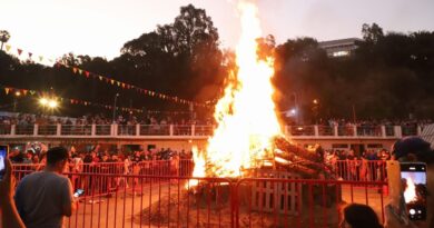 Porteños y turistas bailaron y disfrutaron con la edición 2023 de la Fogata del Turista
