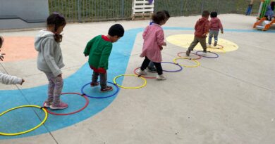 Párvulos de la JUNJI se ejercitan durante el verano