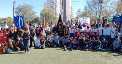 Escuelas de Viña del Mar participan en torneo de futbolito por mes aniversario de Carabineros