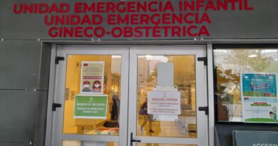 Hospital Gustavo Fricke implementa estrategias de salud mental y apoyo social para padres y cuidadores de pacientes pediátricos