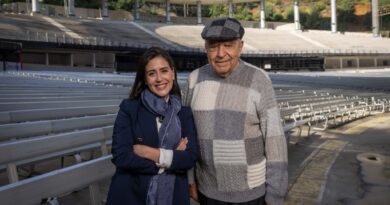 Alcaldesa Macarena Ripamonti y Mario Kreutzberger se reunieron en la Quinta Vergara para iniciar planificación del cierre de la Teletón 2023 en la Quinta Vergara