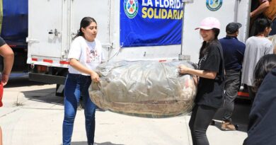 Más de 30 toneladas de ayuda enviaron vecinos de La Florida a damnificados por incendios en Viña del Mar.
