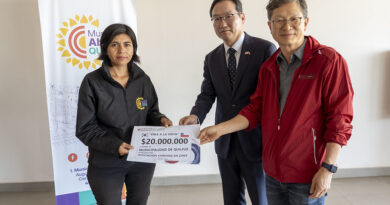 Asociación Coreana en Chile realizó importante donación de la comunidad internacional a damnificados por el megaincendio en Quilpué.
