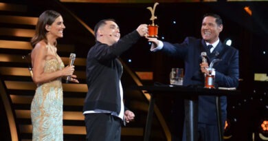 Riéndose de su propia discapacidad, Lucho Miranda se consagró en la Quinta Vergara.