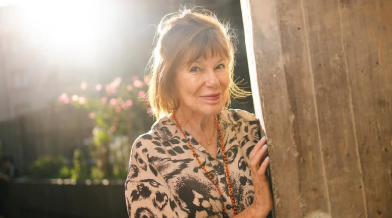 Coca Guazzini: “Me encanta que la den (“Aquelarre”) porque hay gente joven que no la ha visto y estoy segura que les va a encantar”