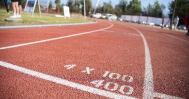 Nueva pista atlética de recortán en Limache. Marcas de 4x100 y 400m. Hito para el atletismo en Valparaíso.