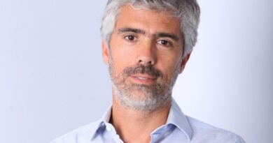 Francisco Belaustegui, Gerente Jurídico Natura Chile y Argentina. Abogado experto en Ley 21.646 y cosmética.