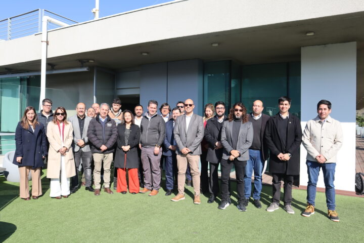 Equipo del Centro de Supercómputo e IA Aplicada en Chile, con USM y PUCV, impulsando innovación tecnológica regional.