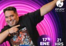 Rodrigo Villegas sonriente, anuncia show de comedia en Enjoy Viña del Mar. 17 ENE, 21H. Entradas en ticketplus.