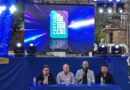 Presentación del Festival Petorca 2026 con cuatro organizadores ante una pantalla LED con el logo y focos de escenario.