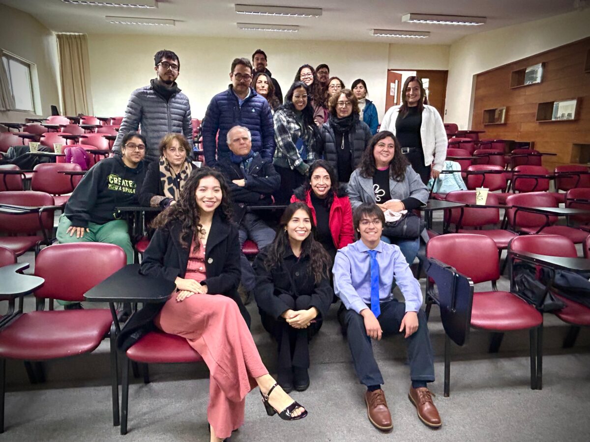 Estudio científico sobre bacterias multirresistentes en el Estero de Reñaca.
