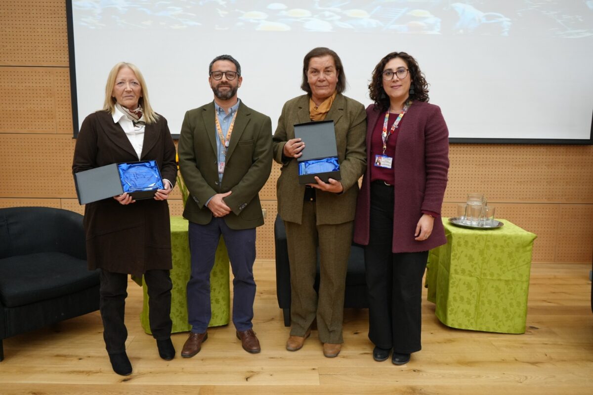 Homenaje a exfuncionarias del histórico Hospital San Martín de Quillota.