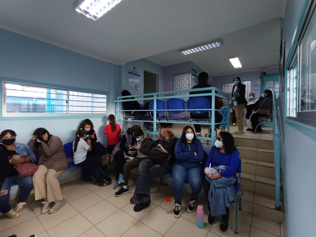 Trabajadores de la salud municipal AFAPS advierten crisis en CESFAM de Viña del Mar.