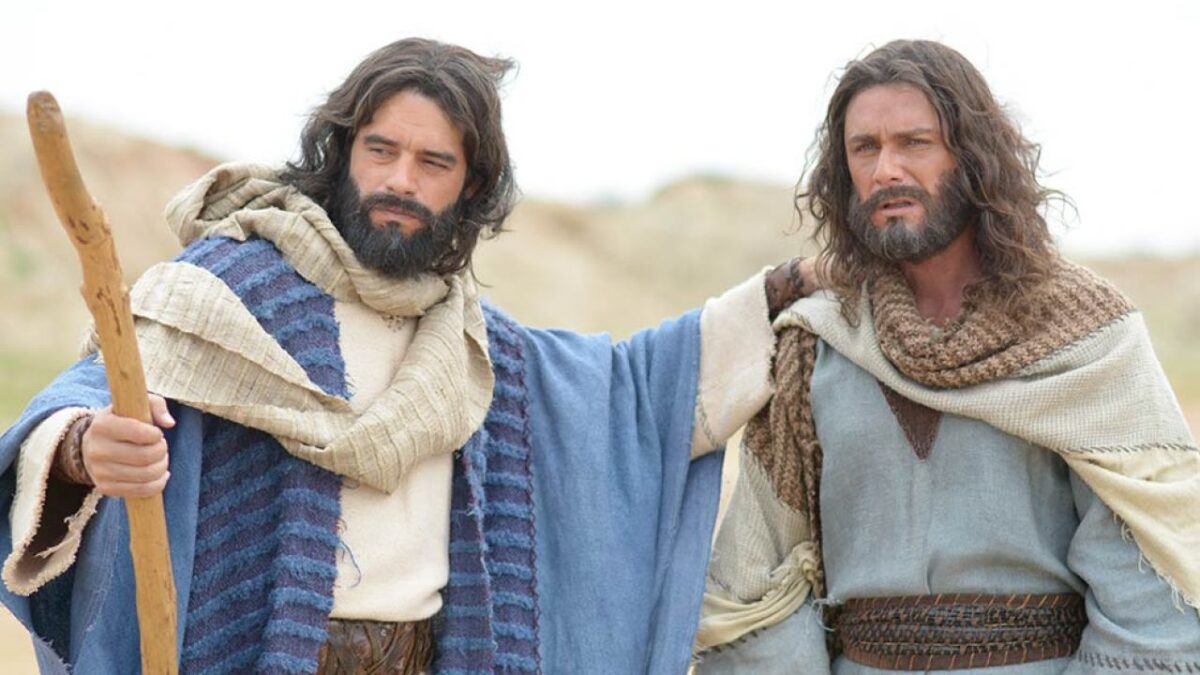 Los actores principales de la teleserie Moisés y los 10 mandamientos.